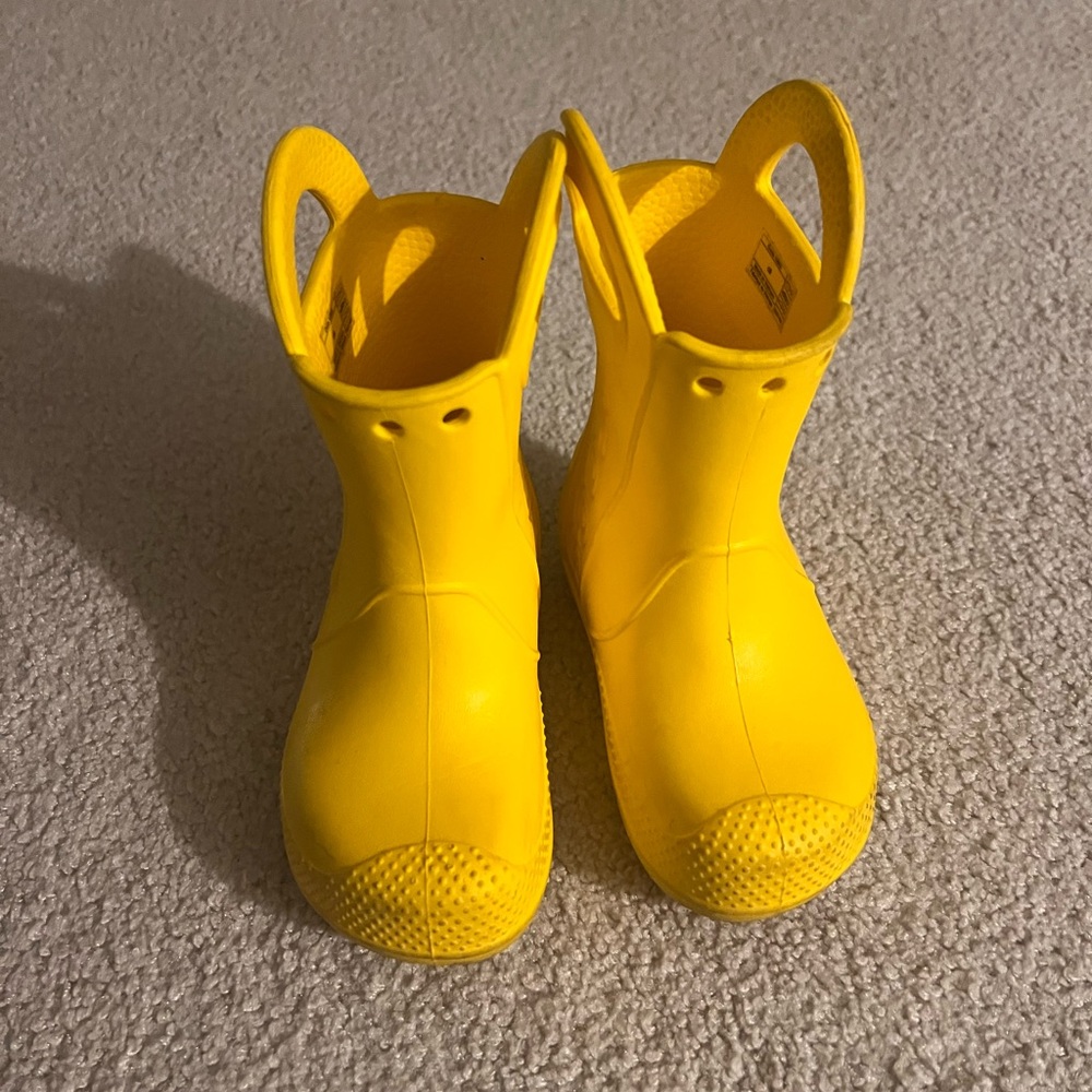 Toddler Croc Rainboots size 8